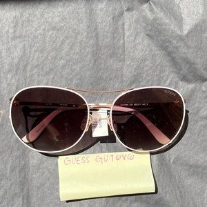 Guess Oversized Round Gold and White Y2K Sunglasses - GU7686-32F